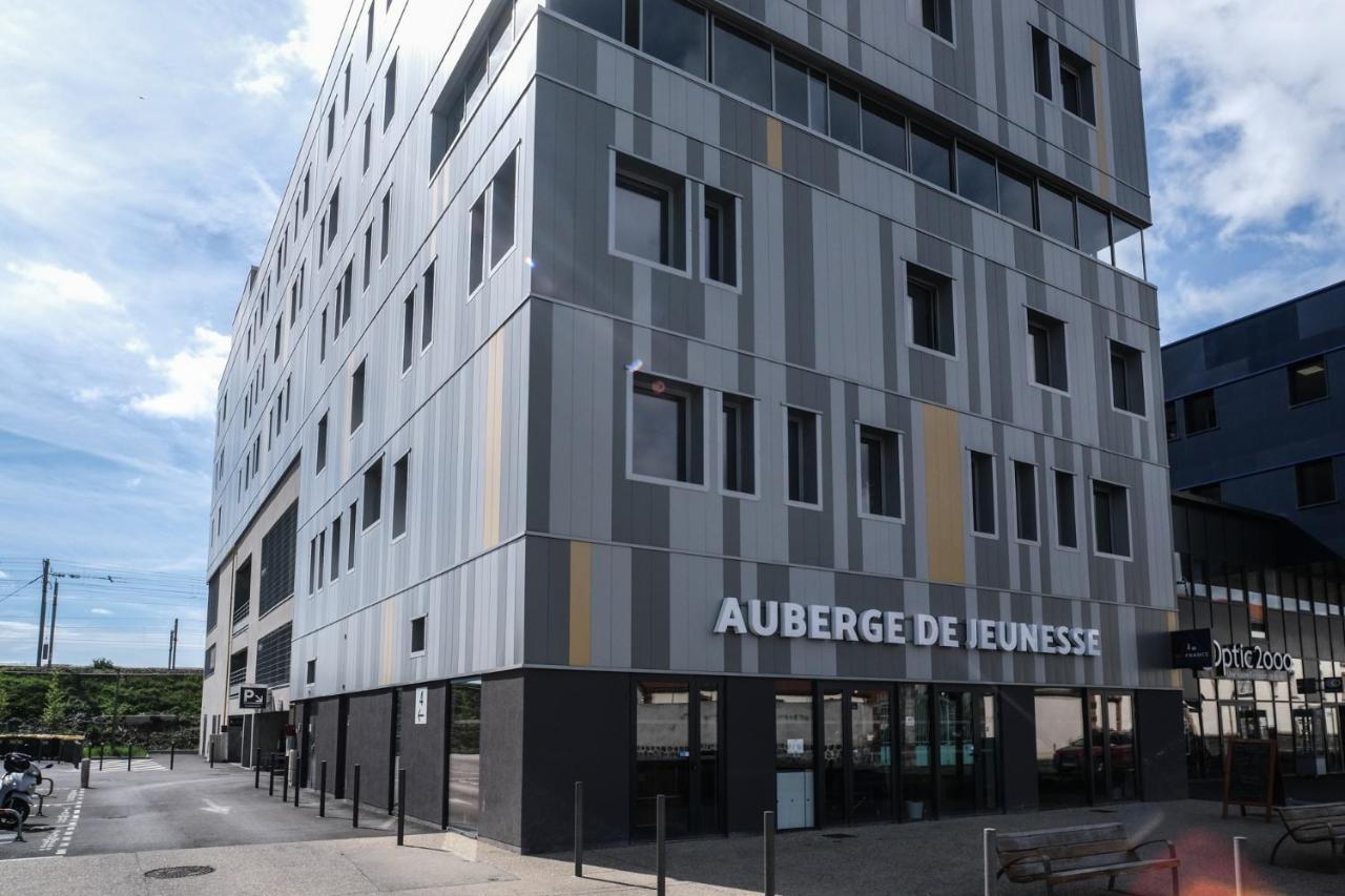 Auberge De Jeunesse Hi كليرمونت-فيراند المظهر الخارجي الصورة