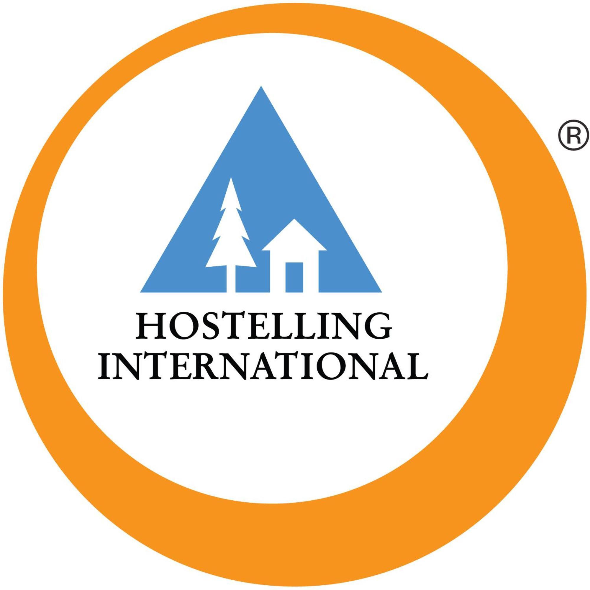 Auberge De Jeunesse Hi كليرمونت-فيراند المظهر الخارجي الصورة